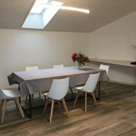 Daire Casa Vacanze Como Brunate *