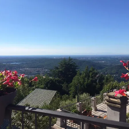 Casa Vacanze Como Brunate Διαμέρισμα Brunate